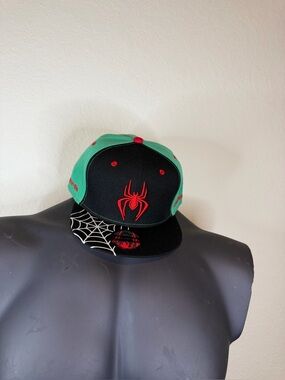 Spider-Verse Spider-Man Fitted Hat 7 3/8 Black Teal Red Web Under Brim HGC New